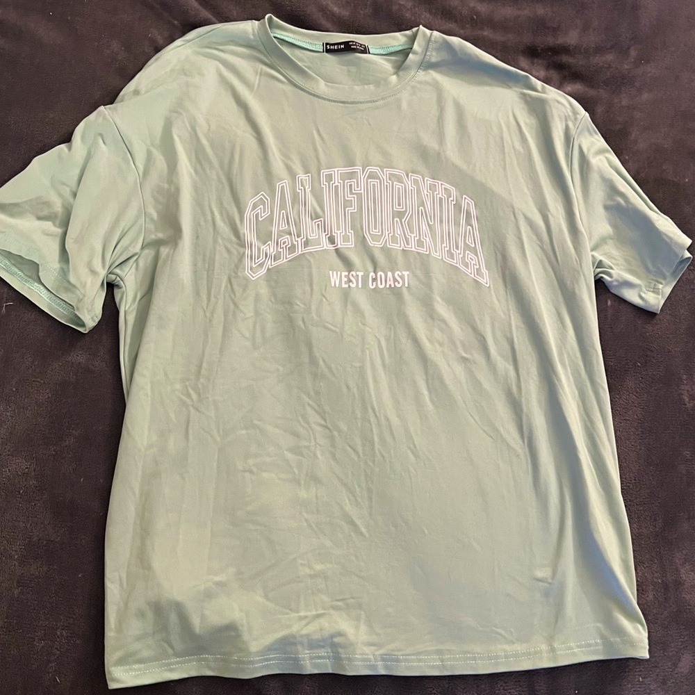 Sea foam green California t-shirt